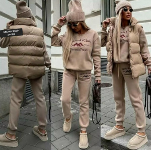 Спортивный костюм #23177944