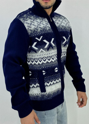 Свитер #23182323