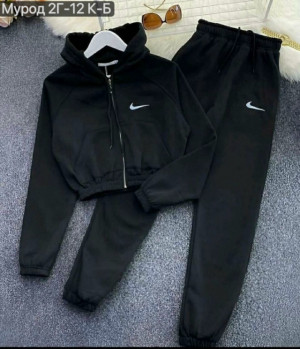 Спортивный костюм #23186035