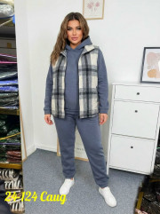 Спортивный костюм