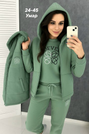 Спортивный костюм