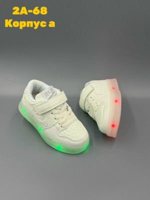 Кроссовки #23227691