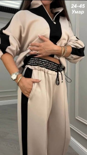 Спортивный костюм