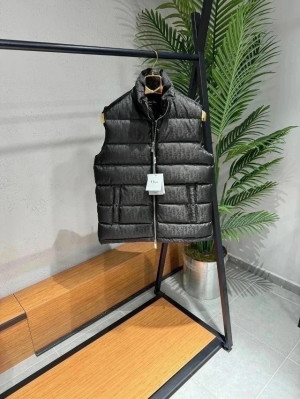 Жилет #23249083