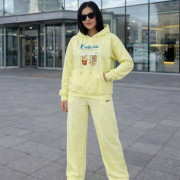 Спортивный костюм