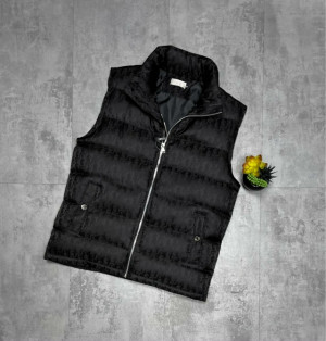 Жилет #23258919