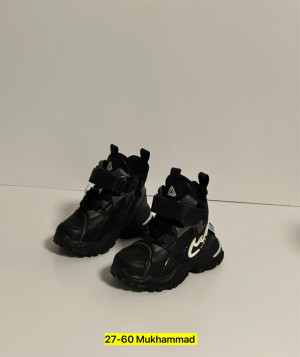 Кроссовки #23265150