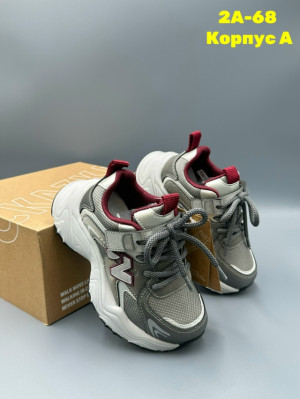 Кроссовки #23270296