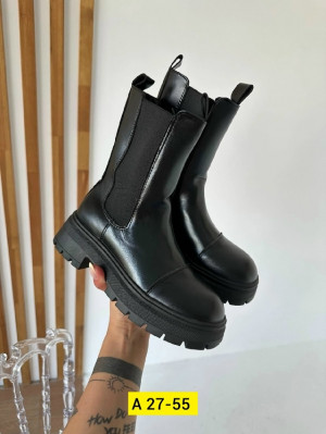 Ботинки #23277969