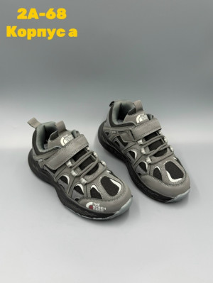 Кроссовки #23289732