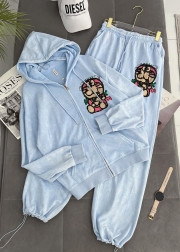 Спортивный костюм