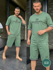 Спортивный костюм