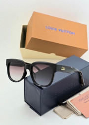 Женские солнцезащитные очки