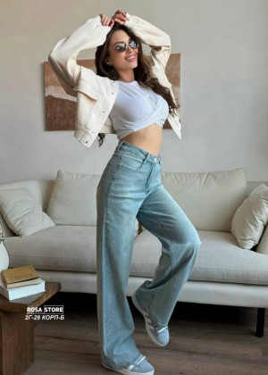 Джинсы #23312978