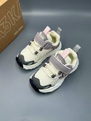 Кроссовки #23315915