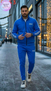 Спортивный костюм