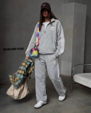 Спортивный костюм