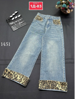 Джинсы #23331393