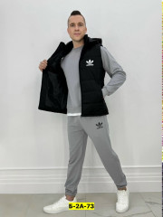 Костюм