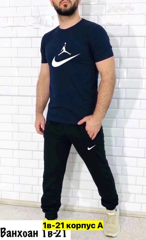 Спортивный костюм 22907801