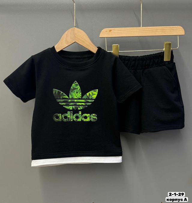 Спортивный костюм 22913144