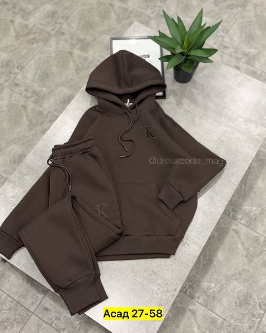 Спортивный костюм 22919352