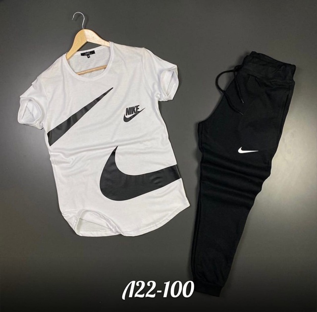 Спортивный костюм 22919148