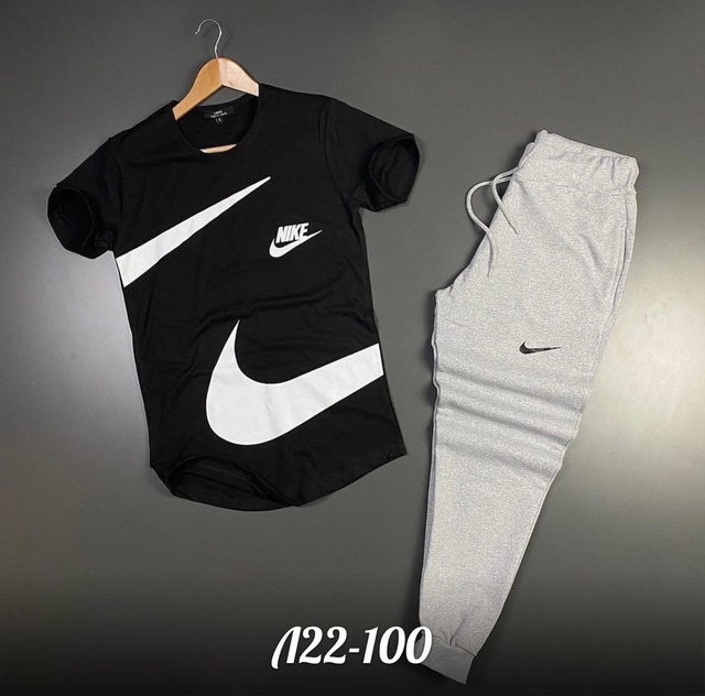 Спортивный костюм 22919148