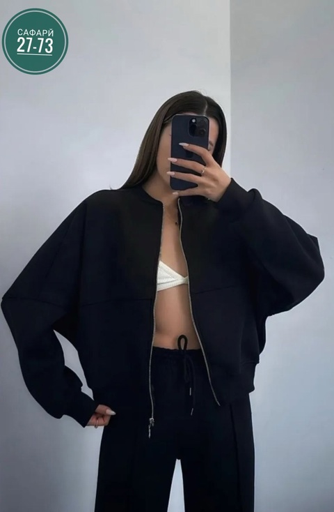 Спортивный костюм 22918259