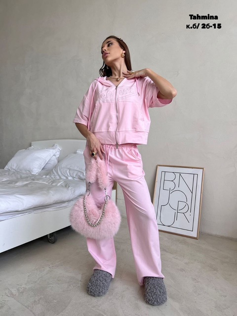 Спортивный костюм 22921665