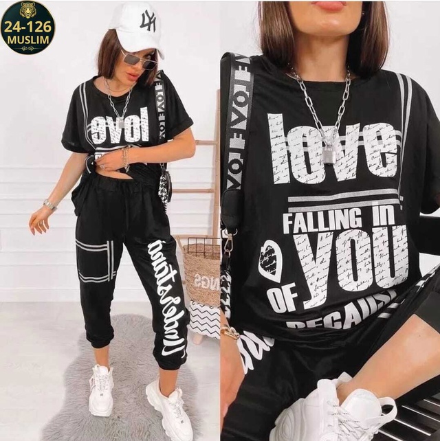 Спортивный костюм 22923718