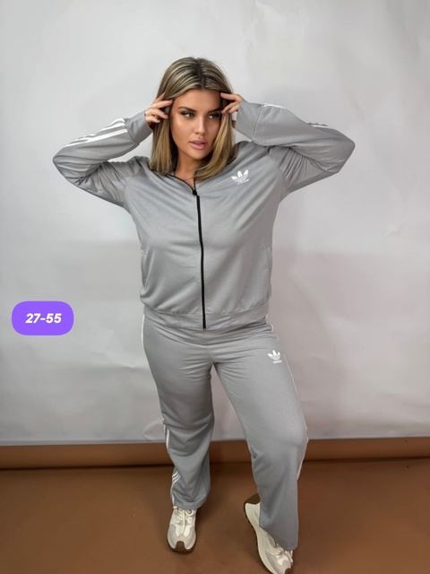 Спортивный костюм 22925528
