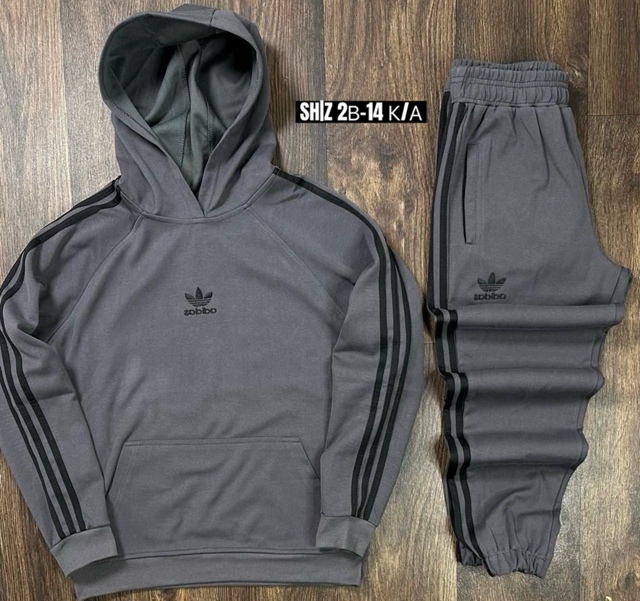 Спортивный костюм 22925607