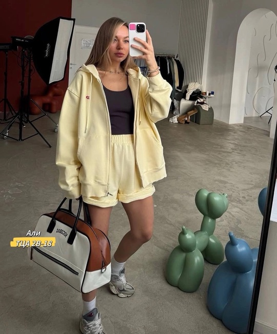 Спортивный костюм 22926605