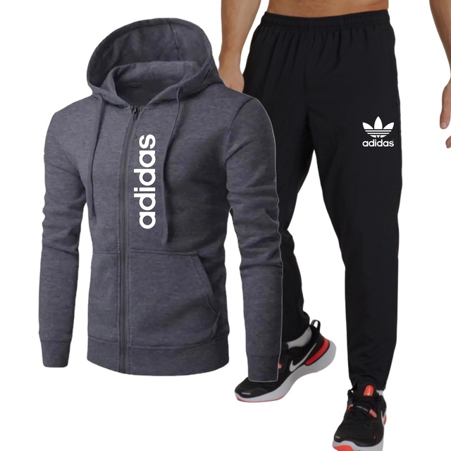 Спортивный костюм 22928311