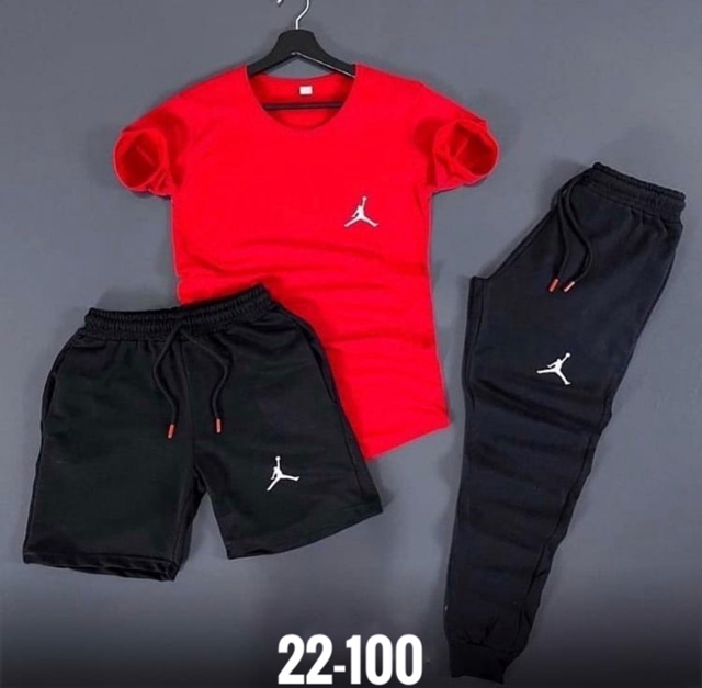 Спортивный костюм 22931554