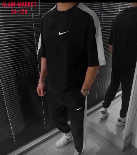 Спортивный костюм 22930697