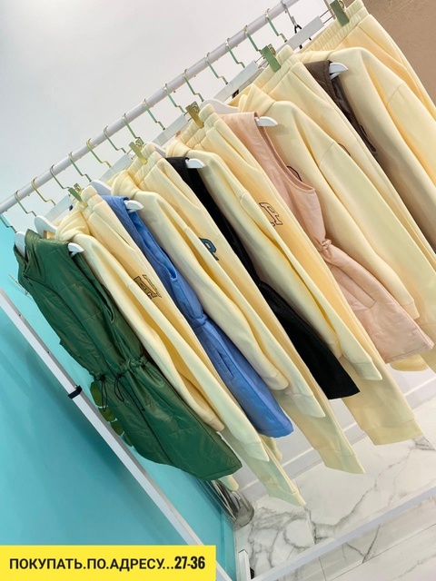 Спортивный костюм 22934957