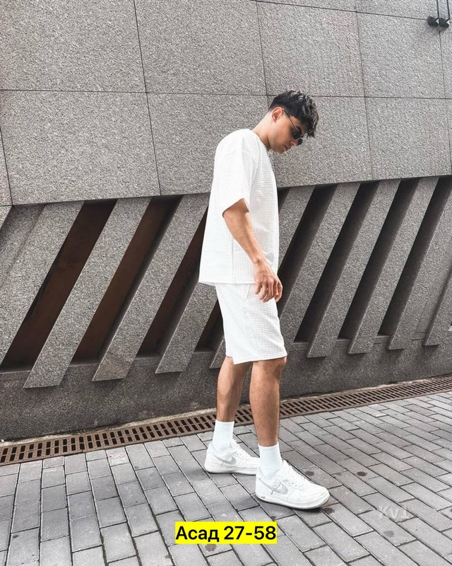 Спортивный костюм 22940558