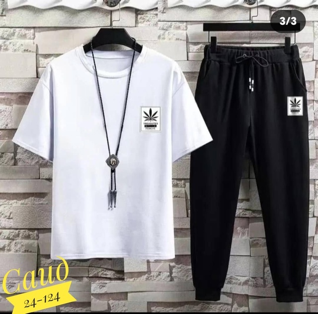 Спортивный костюм 22941136