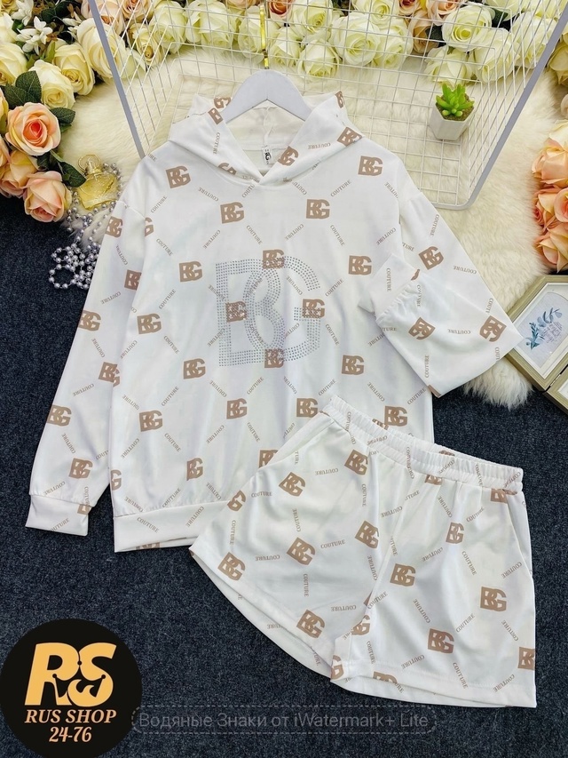 Спортивный костюм 22941841