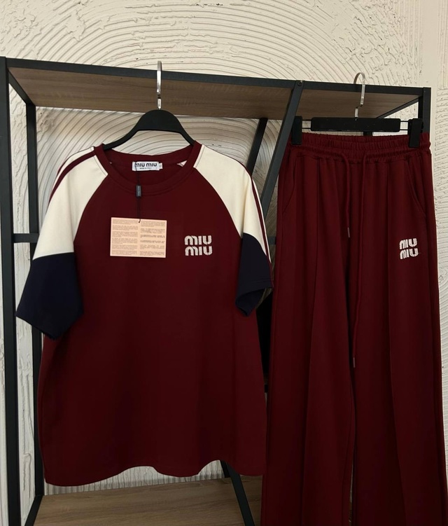 Спортивный костюм 22942021