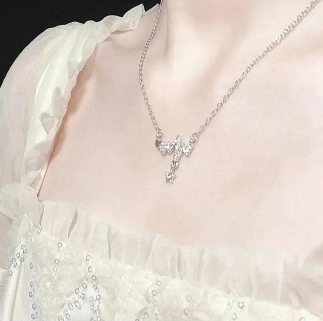 Помада 22941565