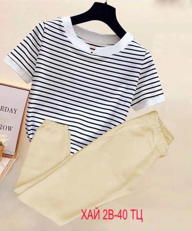 Спортивный костюм 22942520