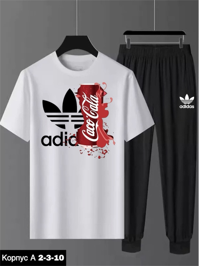 Спортивный костюм 22943599