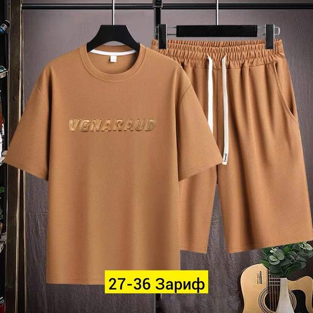 Спортивный костюм 22944204