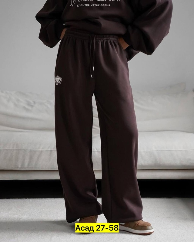 Спортивный костюм 22945219