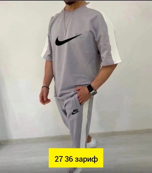 Спортивный костюм 22946154