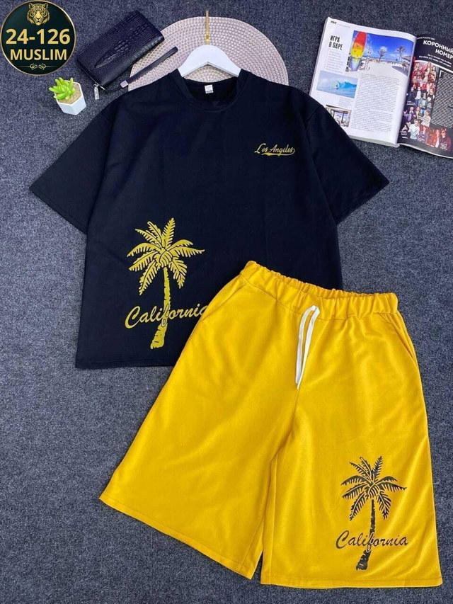 Спортивный костюм 22945838