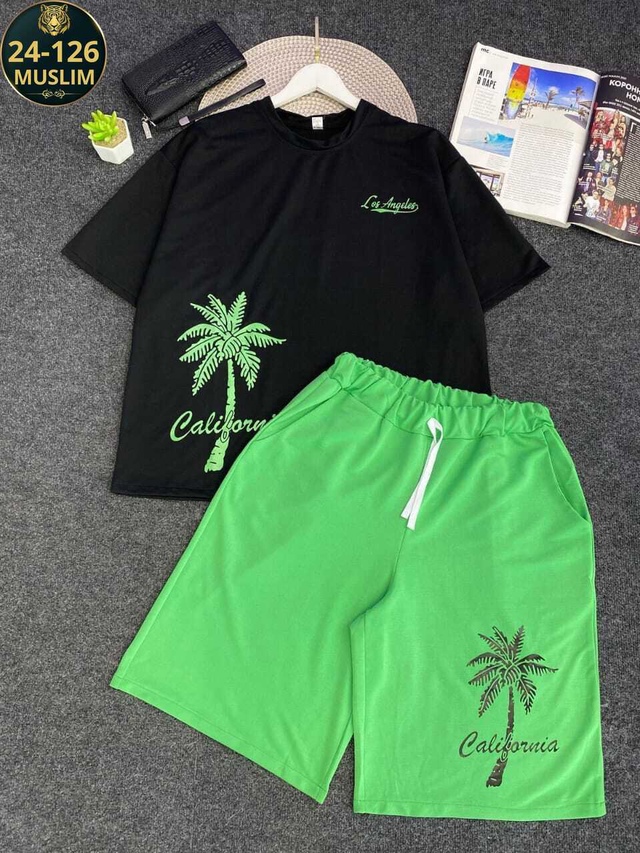 Спортивный костюм 22945838